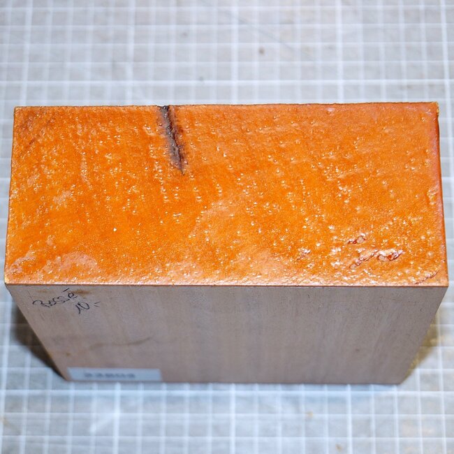 Bossé, ca. 145 x 145 x 64 mm,  0,8 kg