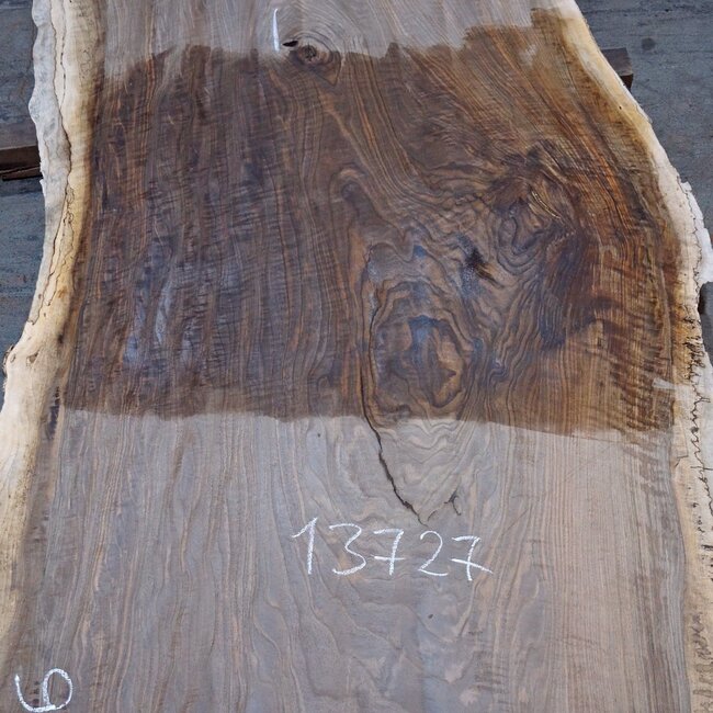 Caucasian Walnut, table top, approx. 3200 x 840 x 62 mm, 13727