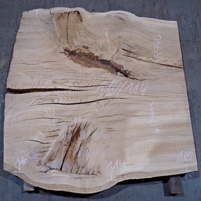 Oak, approx. 1100 x 1140 x 60 mm, 13740 G