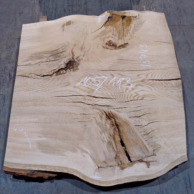 Eiche, ca. 1130 x 1050 x 60 mm, 13743 G