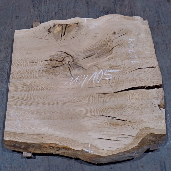 Eiche, ca. 1100 x 1050 x 60 mm, 13744 G