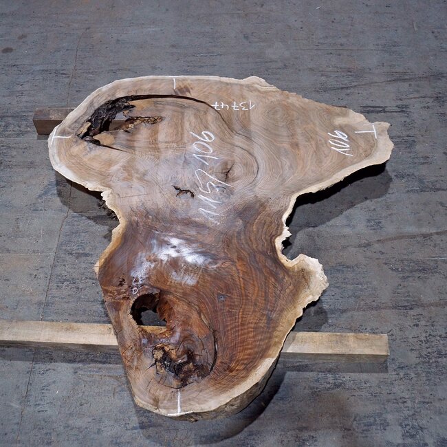 Caucasian Walnut slab, approx. 1150 x 1060 x 50 mm, 13747 G