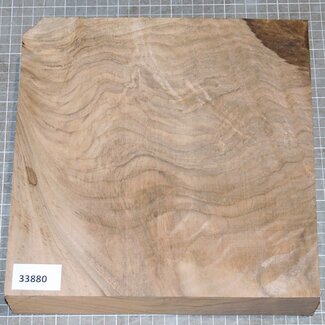 Nussbaum Riegel, kaukasisch, ca. 250 x 245 x 51mm, 2,2kg
