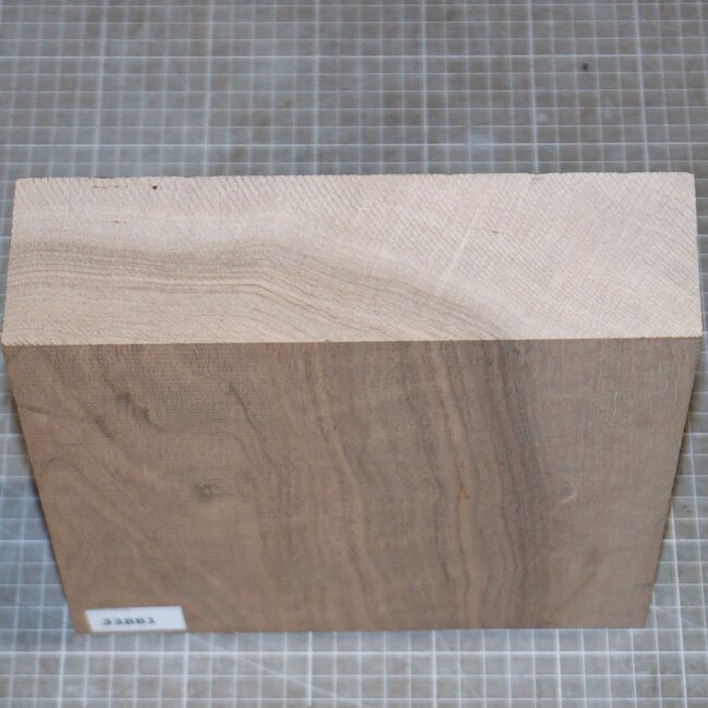 Nussbaum Riegel, kaukasisch, ca. 230 x 230 x 65mm, 1,9kg