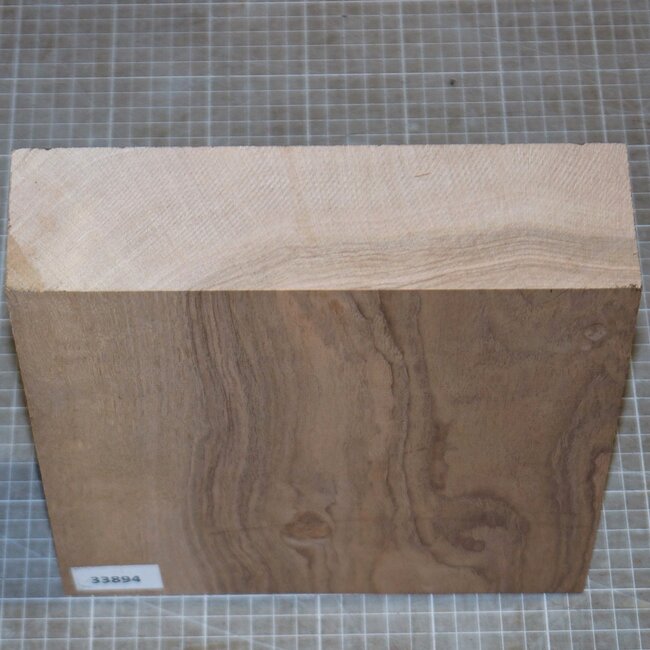Nussbaum Riegel, kaukasisch, ca. 230 x 230 x 65mm, 1,9kg