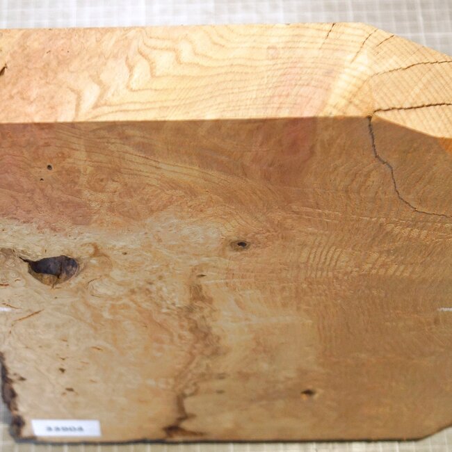 Esche Maser, ca. 285 x 260 x 46mm, 2,0kg