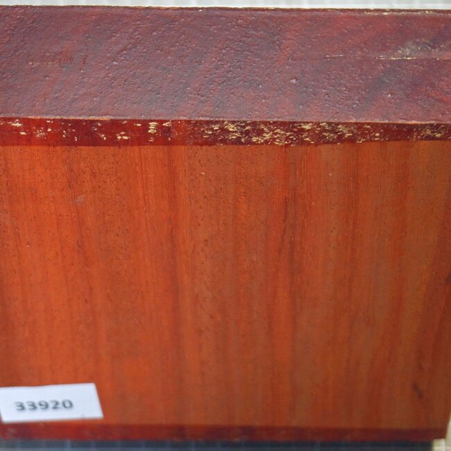 Padouk, approx. 170 x 170 x 52mm, 1,2kg