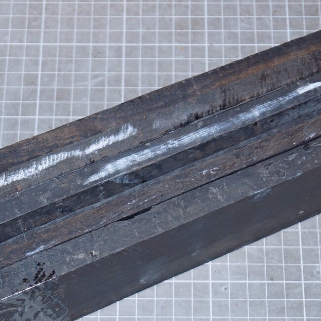 Ebony off cuts, approx. 2 kg, B-Quality, various sizes