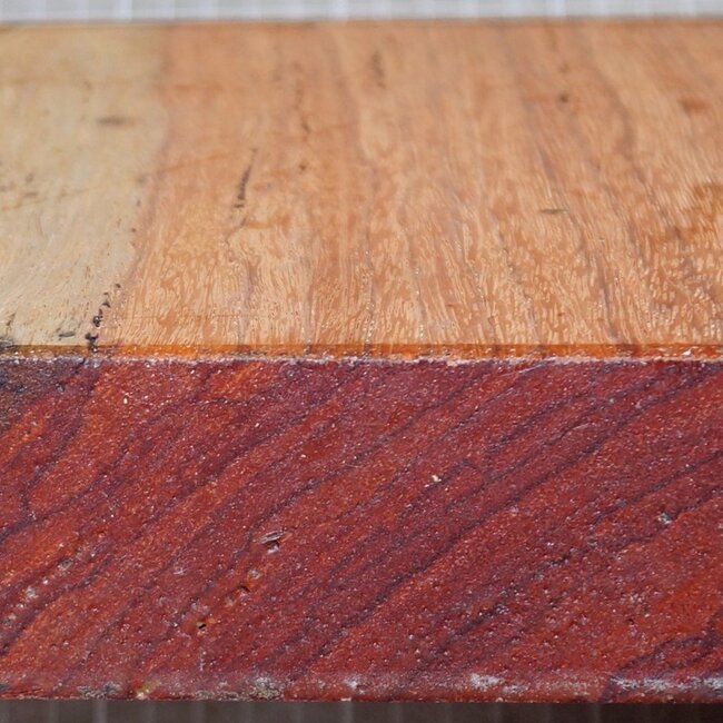 Ebiara, approx. 220 x 280 x 51mm, 1,8kg