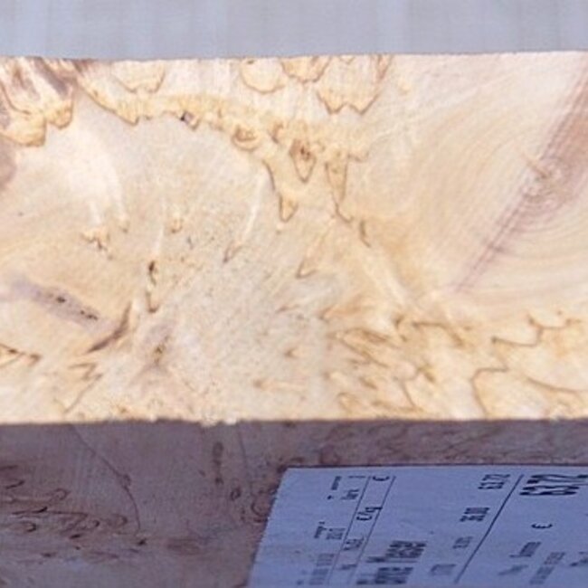 Birch burl, approx. 317 x 160 x 50mm, 1,77kg