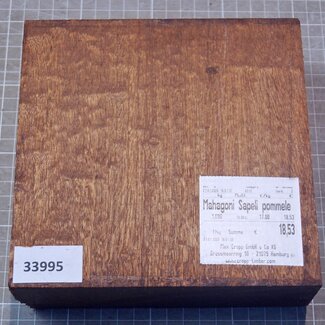 Sapeli Mahogany pommelé, approx. 175 x 173 x 52mm, 1,09kg