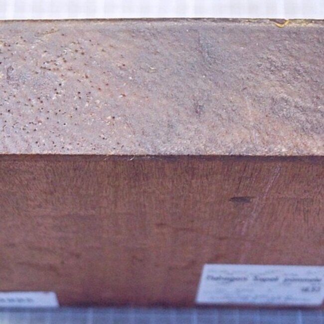 Sapeli Mahogany pommelé, approx. 175 x 173 x 52mm, 1,09kg