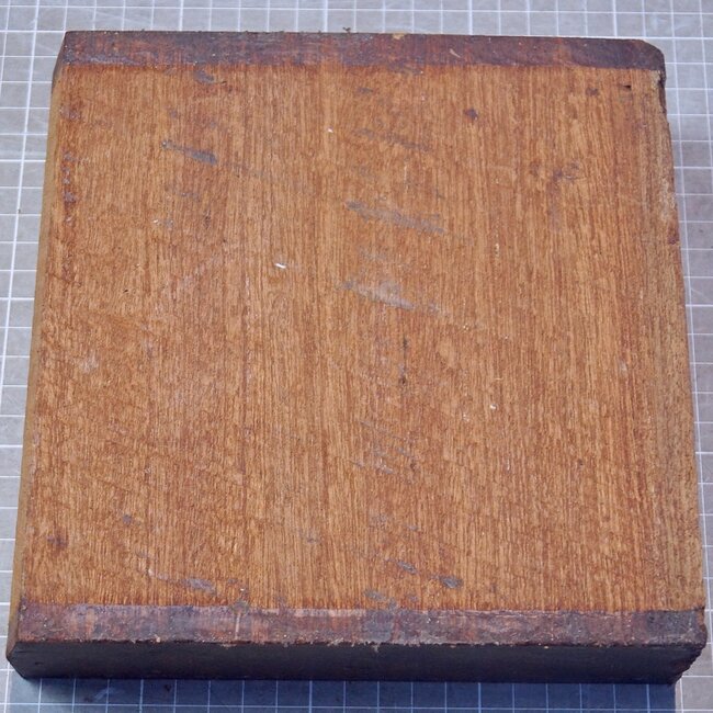 Sapeli Mahogany pommelé, approx. 195 x 190 x 53mm, 1,37kg
