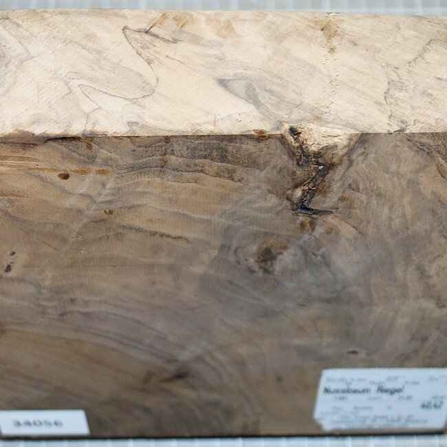 Nussbaum Riegel, ca. 200 x 200 x 50-55 mm, 1,7 kg