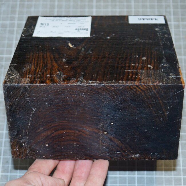 Bocote, ca. 150 x 150 x 80 mm, 2,1 kg