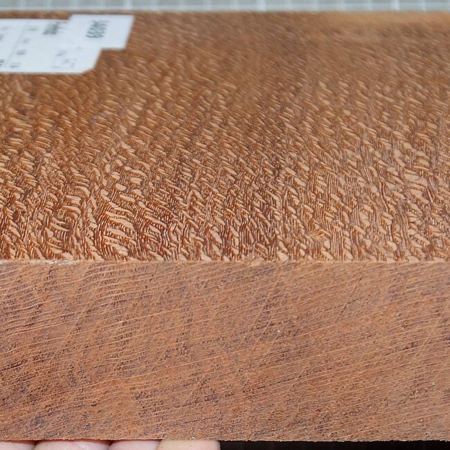 Perlholz, ca. 210 x 210 x 46 mm, 2,1 kg