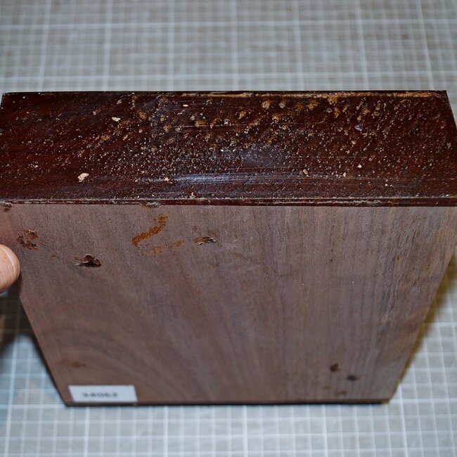 Black Walnut, ca. 200 x 200 x 62mm, 1,6kg