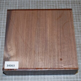 Black Walnut, ca. 205 x 200 x 60mm, 1,6kg