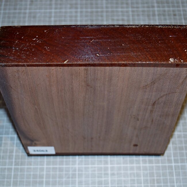 Black Walnut, ca. 205 x 200 x 60mm, 1,6kg