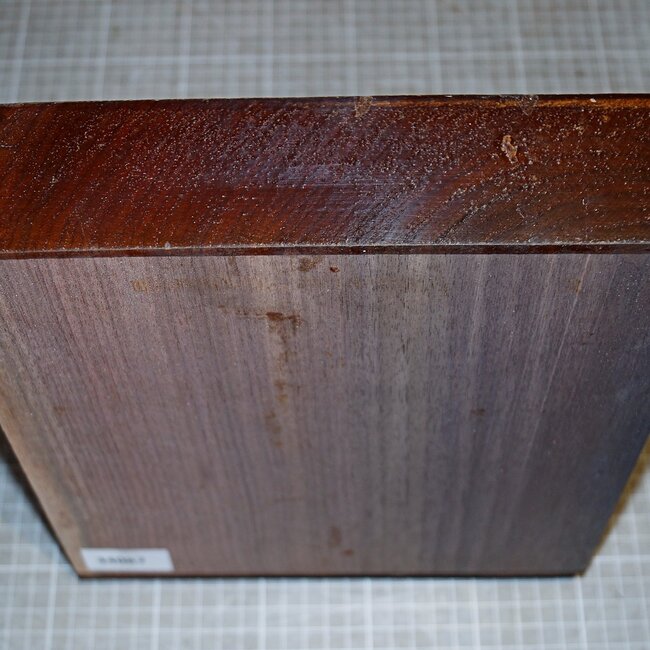 Black Walnut, ca. 230 x 230 x 60mm, 1,8kg