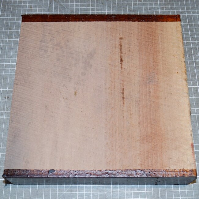 Black Walnut, approx. 260 x 255 x 60mm, 2,6kg