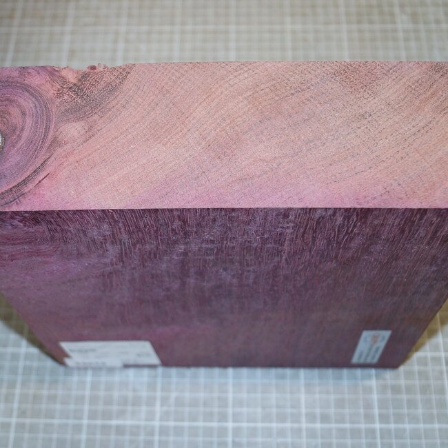 Amaranth, ca. 225 x 230 x 75mm, 4,0kg
