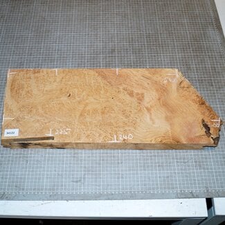 Eiche Maser, ca. 510-600 x 225-240 x 45mm, 4,2kg