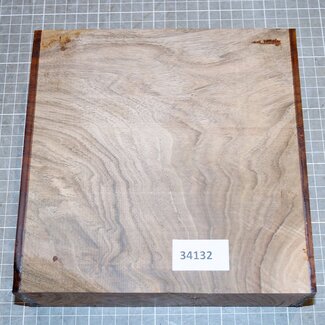 Europ. Walnut, approx. 205 x 205 x 65mm, 1,6kg