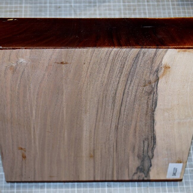 Nussbaum europ., ca. 285 x 285 x 60mm, 3kg