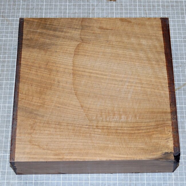 Caucasian Walnut Ripple, approx. 282 x 282 x 78mm, 4,2kg