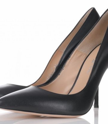 Sanctum Italian leather pumps with thin heels-OUTLET