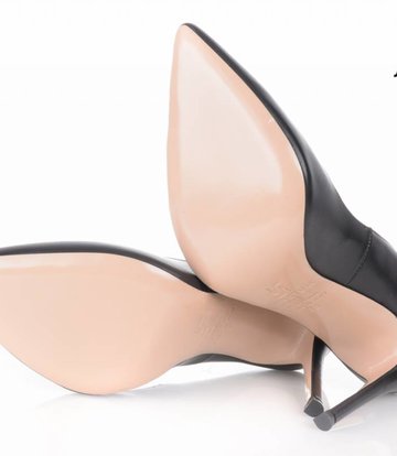 Sanctum Italian leather pumps with thin heels-OUTLET