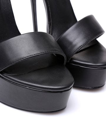 Giaro Black Giaro "Galana" sandals