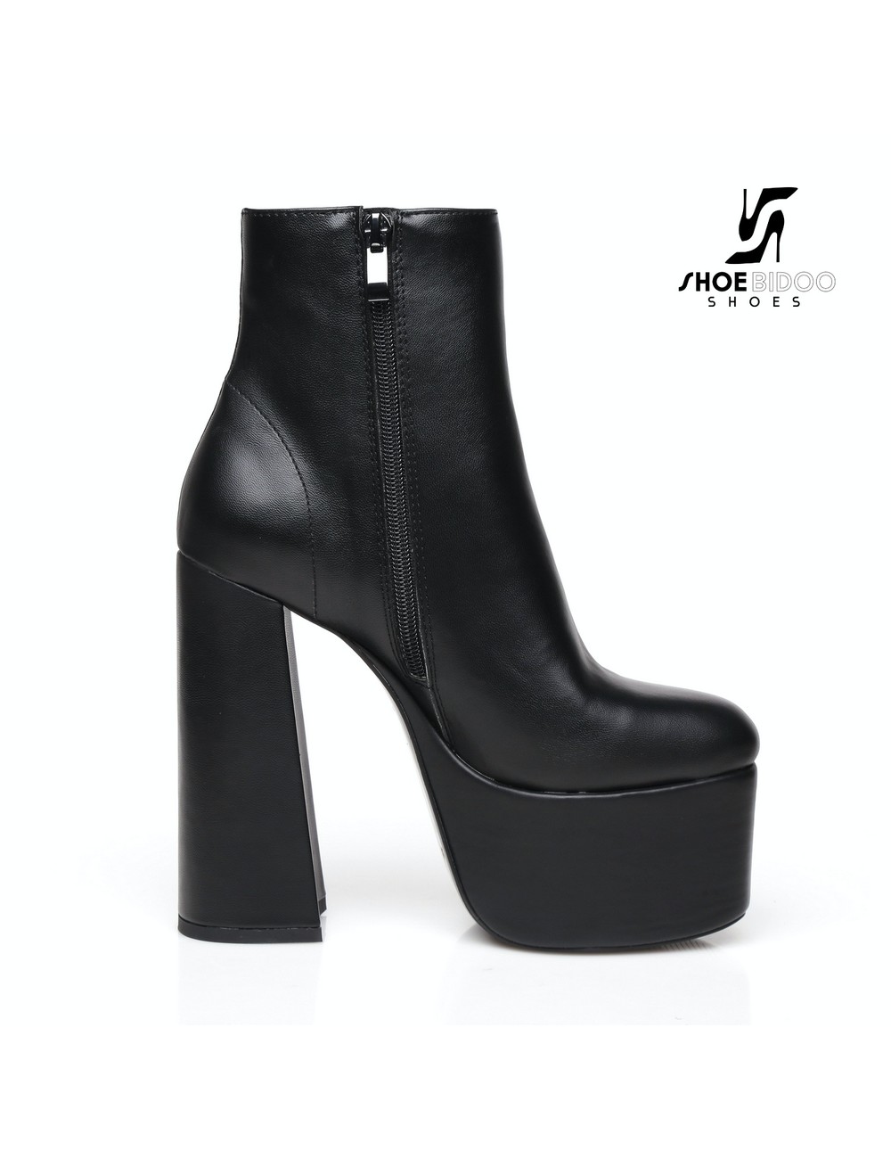 Ellie Tailor by Giaro Black chunky heel "Antonia" ankle boots by Ellie