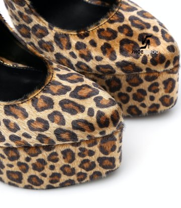 SLICK Luipaardprint ESSENCE Giaro SLICK platform pumps met slot enkelbandjes