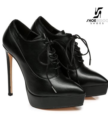 Giaro Giaro Platform lace up pumps SNUG in black with red lining