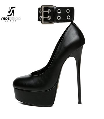 Giaro Black matte Giaro "Posessed" platform pumps with big belt