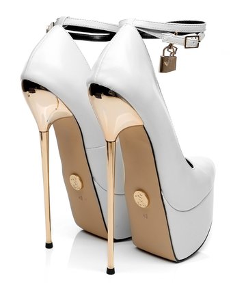 SLICK Witte matte ESSENCE Giaro SLICK platformpumps met enkelbandje