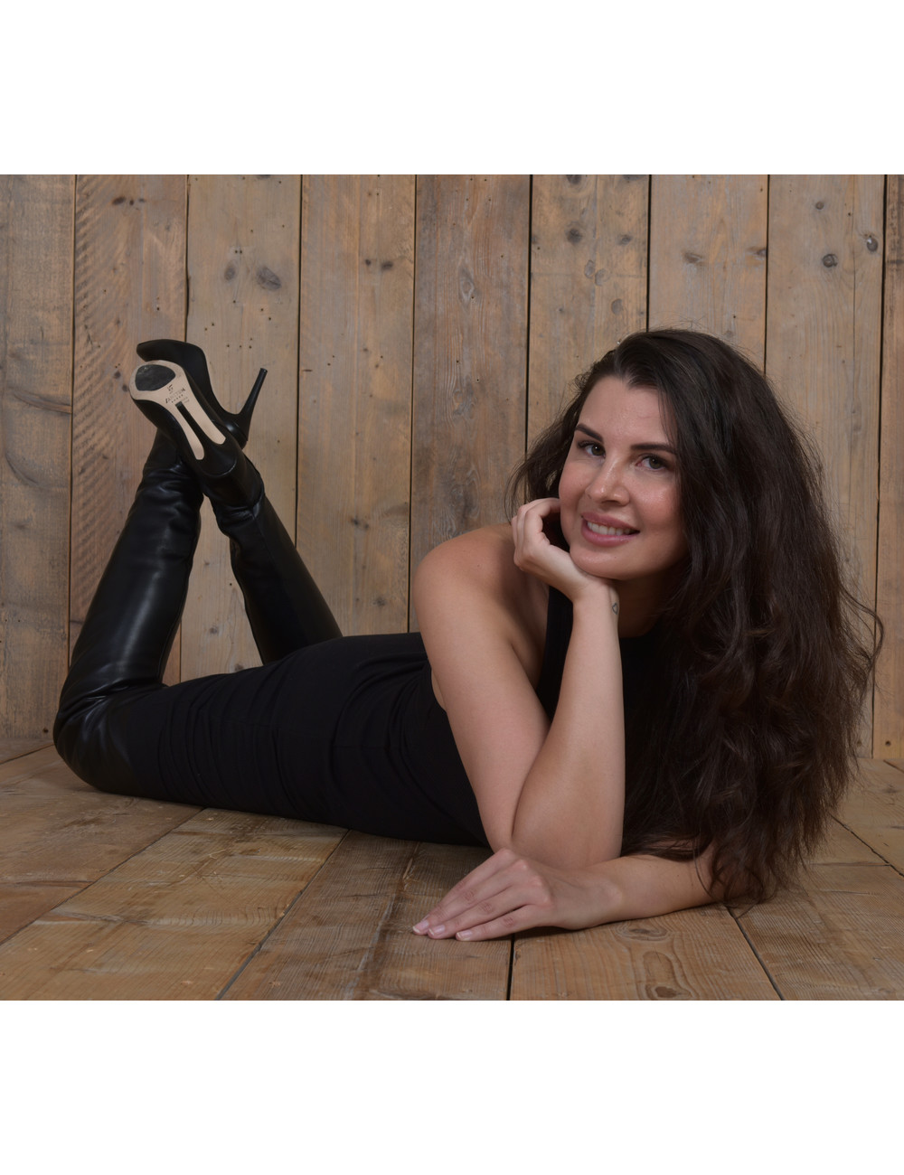 Sanctum Shoes Olga in den Sanctum Vesta-10 Schrittstiefeln