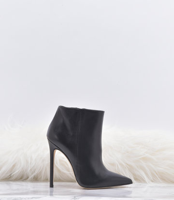 Sanctum Shoes Italian ankle boots VESTA with stiletto heels in real leather