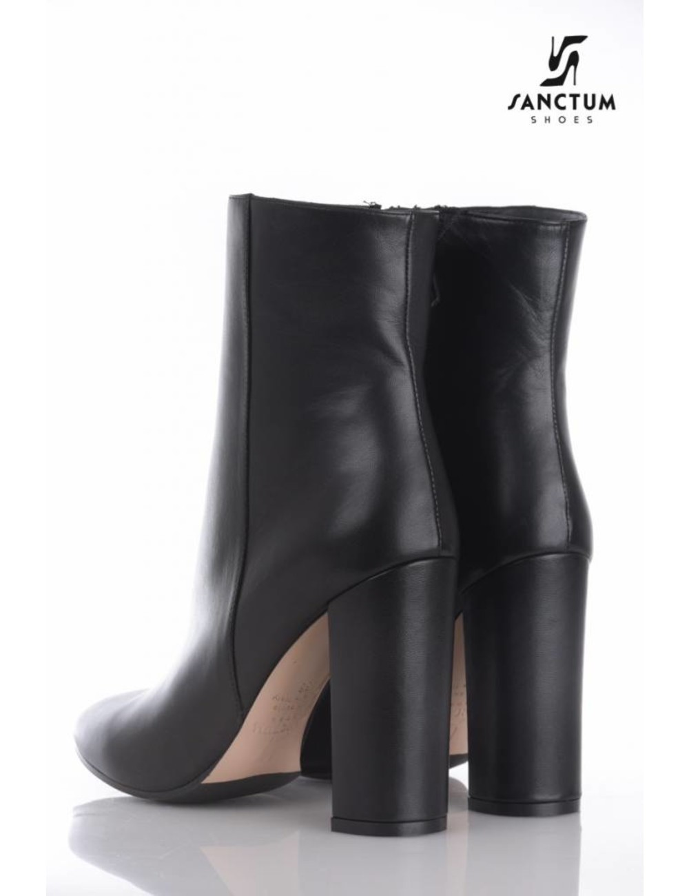 Sanctum Italian ankle boots with block heels made of genuine calf leather