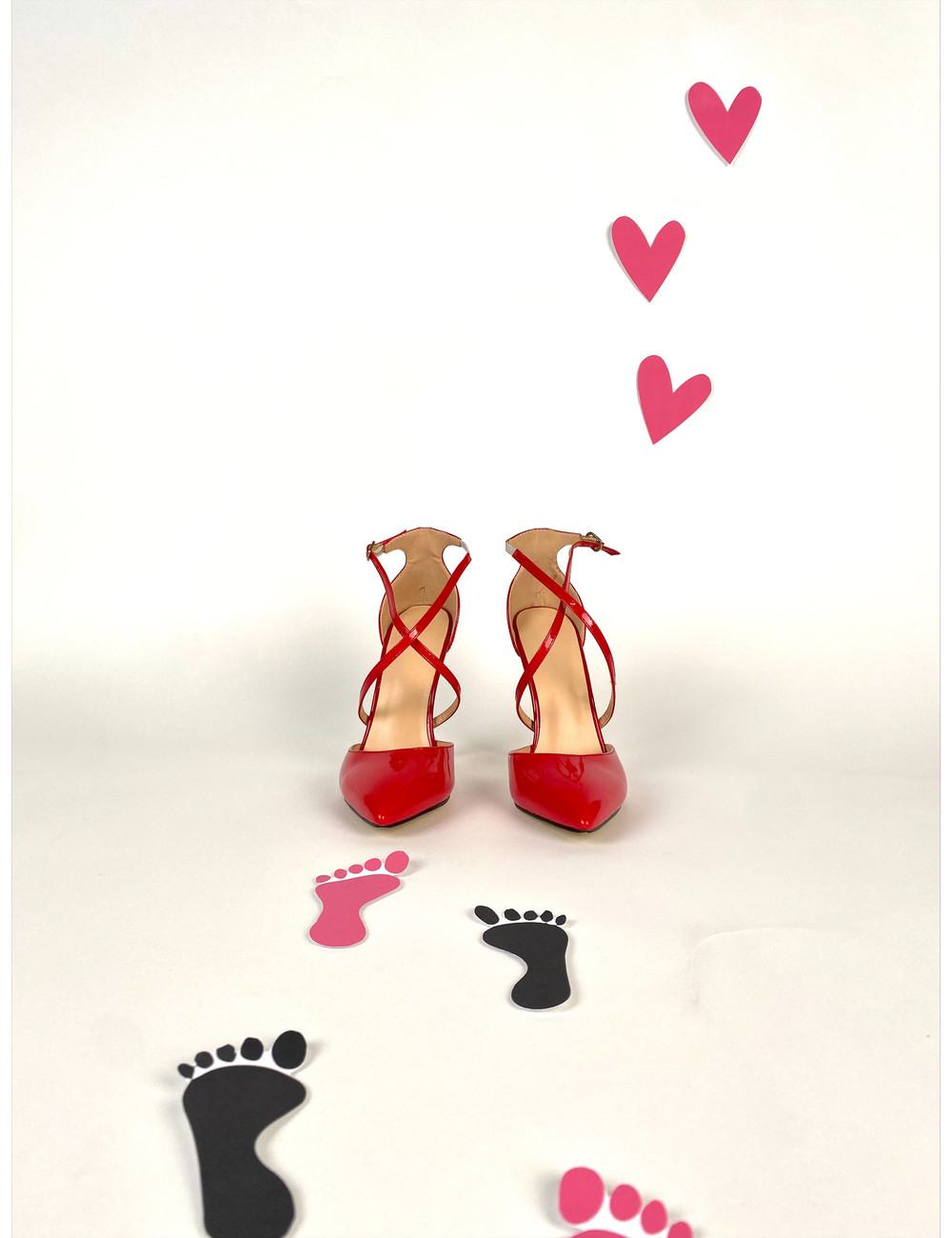 Shoebidoo Vegan Sandal Red Shiny Straps