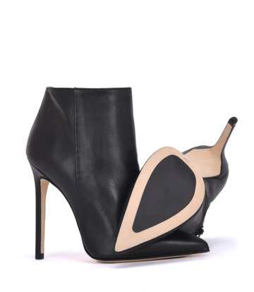 Sanctum Shoes Italiaanse enkellaarzen VESTA met naaldhakken in echt leer