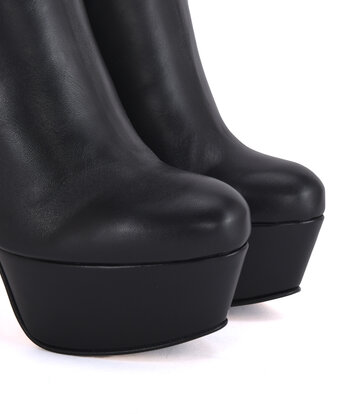 Sanctum Shoes Hoge Italiaanse knielaarzen ISIS met platform hakken in echt leer