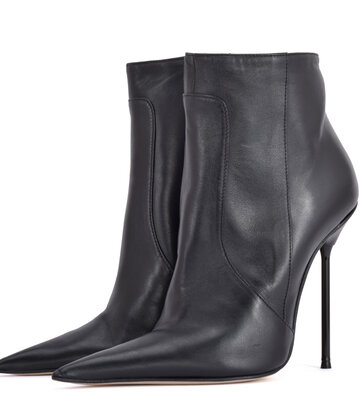 Sanctum Shoes Hoge Italiaanse enkellaarzen ATHENA met metalen hakken