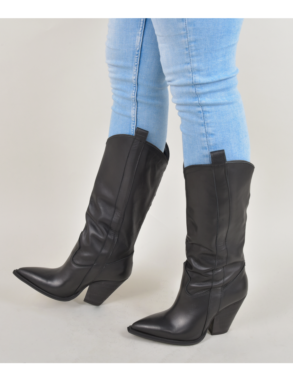 Sanctum Black leather Raquel high heel cowboy boots