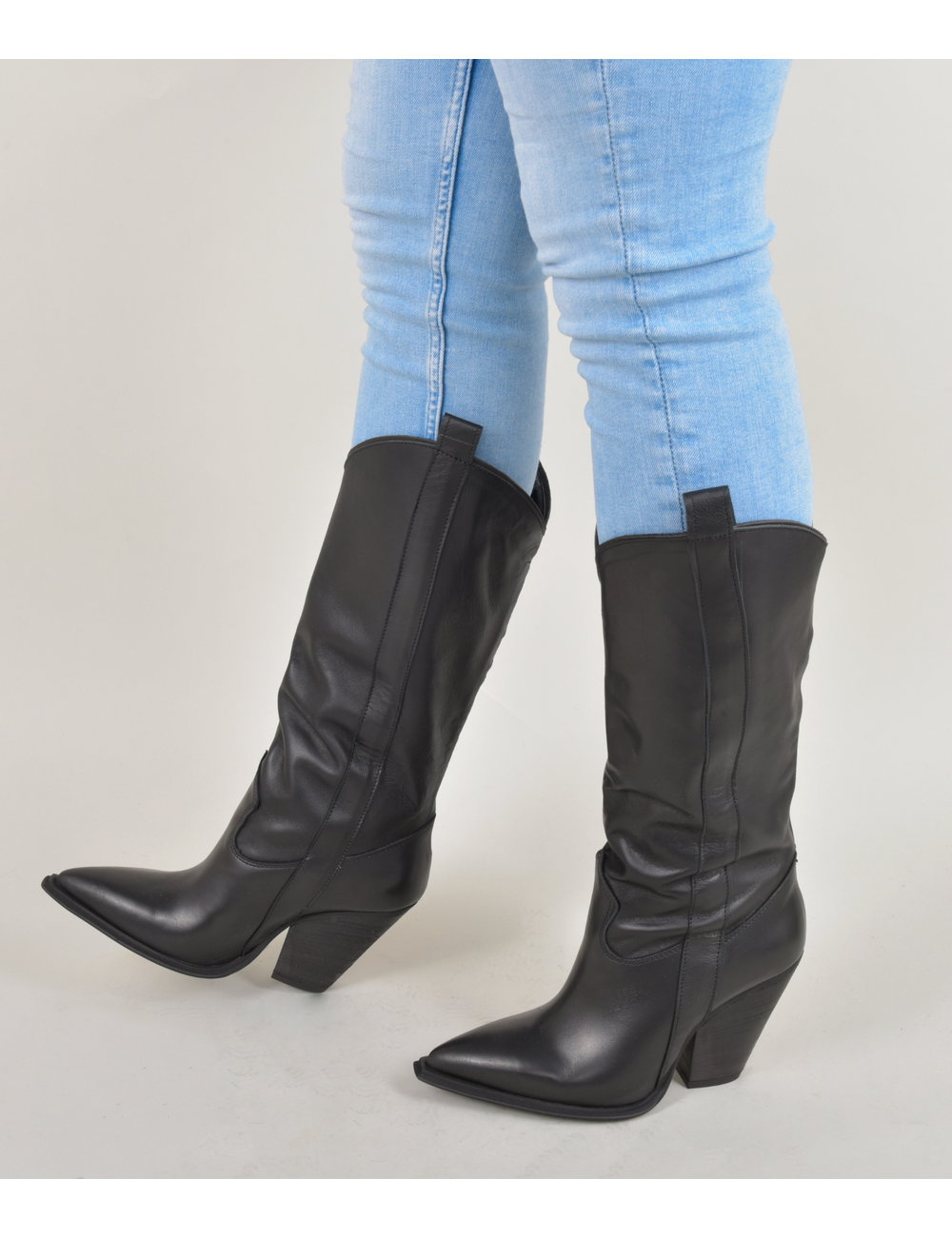 Sanctum Shoes Black leather Raquel high heel cowboy boots