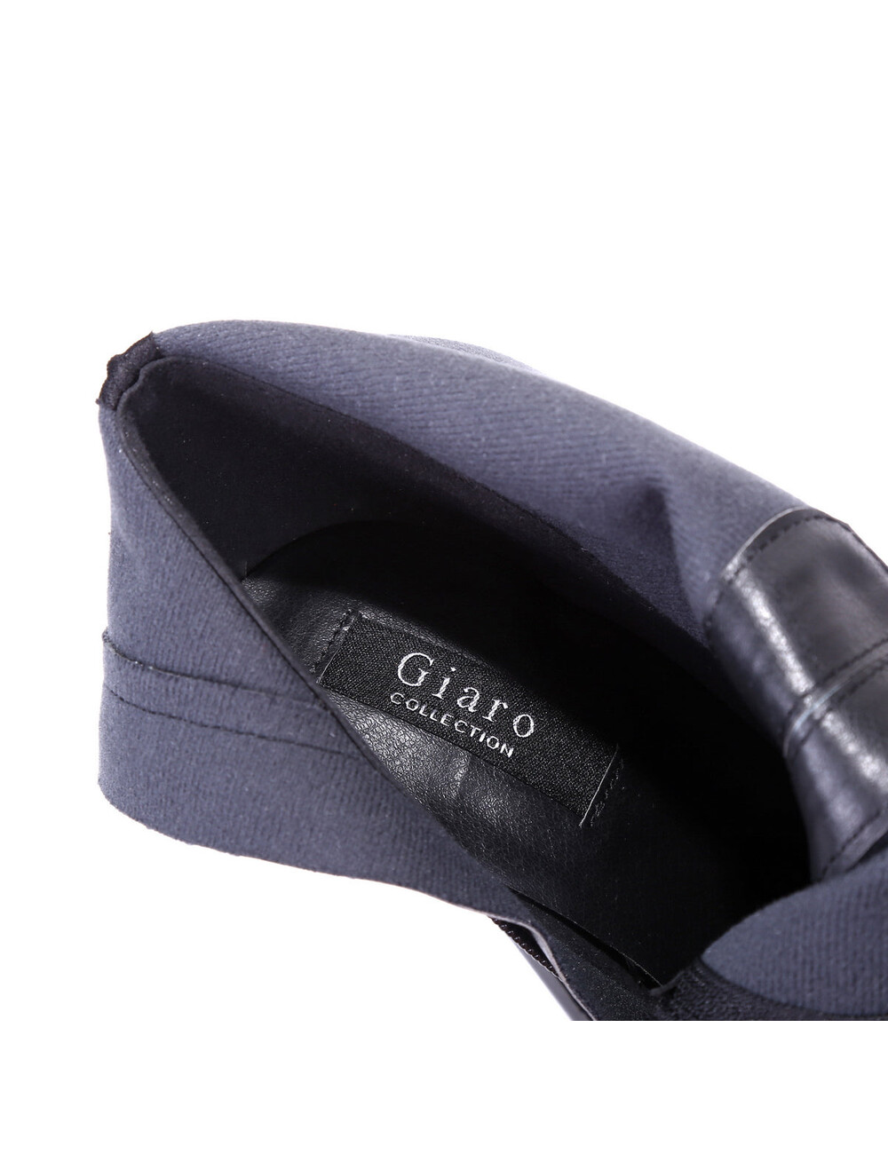 Giaro Schwarze, matte Overknee-Stiefel von Giaro Ultra „Galana“.