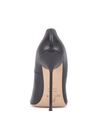 Sanctum Shoes CRUELLA EXTREME PUNTIGE PUMPS ZWART NAPPA