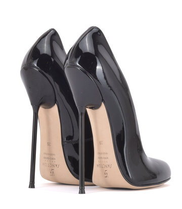 Sanctum Shoes Sanctum Shoes VALENTINA ZWART GLANZENDE PUMPS MET RONDE NEUS